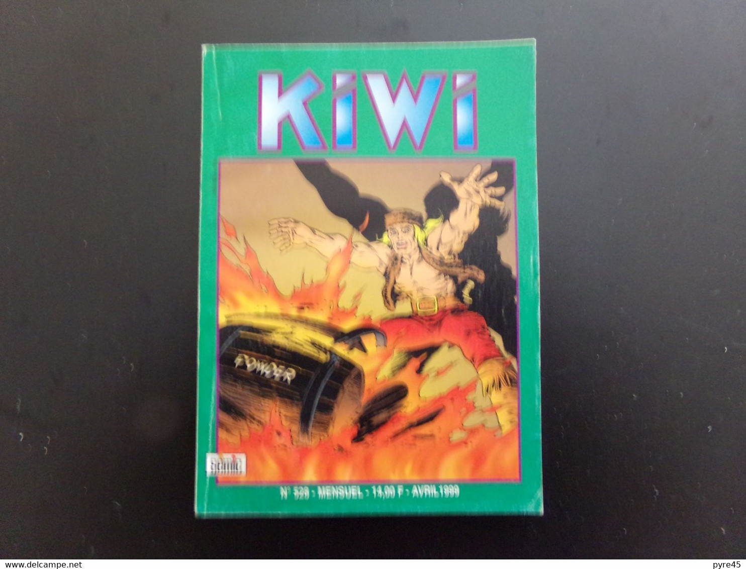 Petit Format " Kiwi " N° 528, 1999, 128 Pages " Les Otages De Blek " - Kiwi