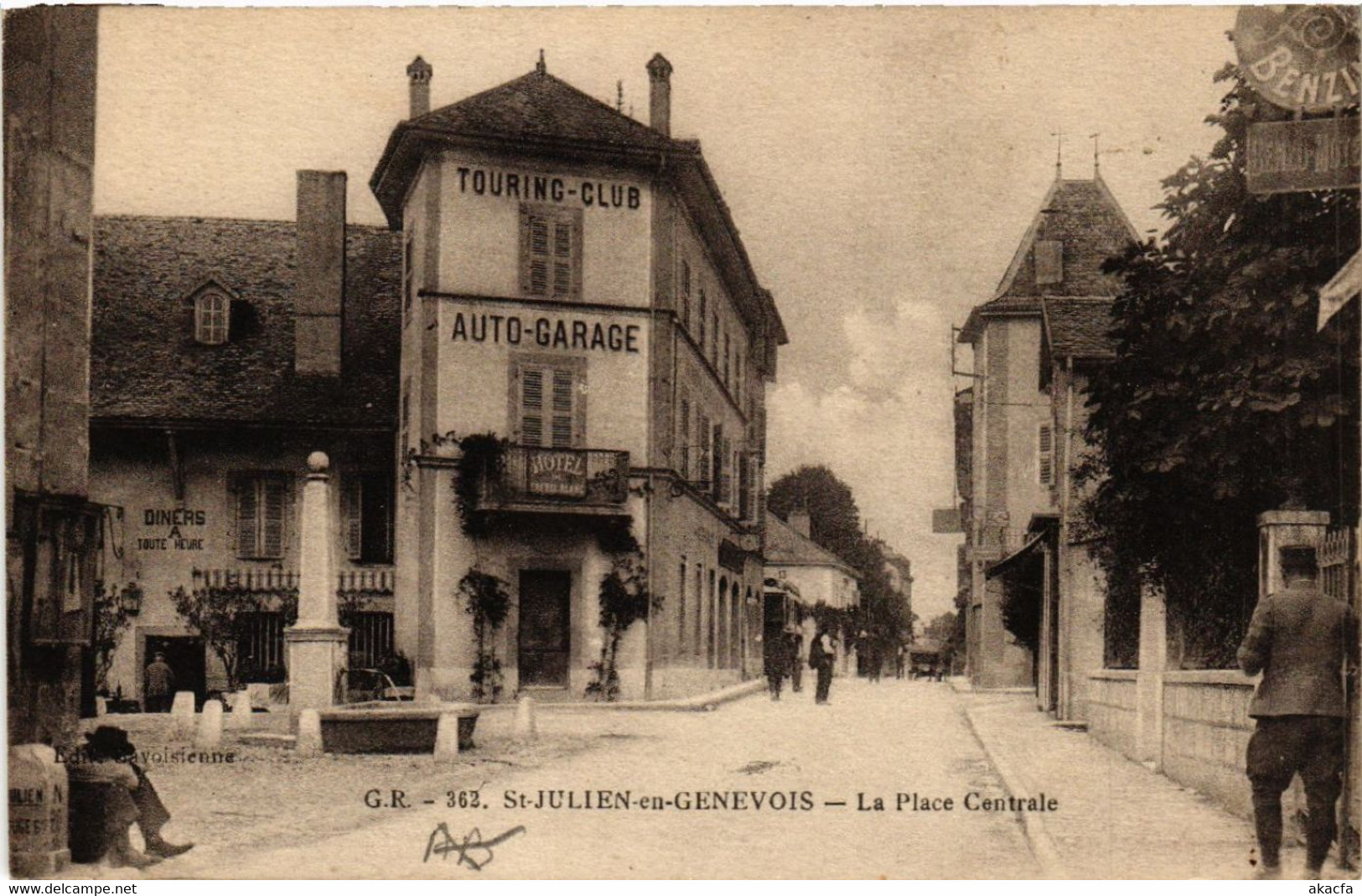 CPA St-JULIEN-en-GENEVOIS - La Place Centrale (439670) - Saint-Julien-en-Genevois