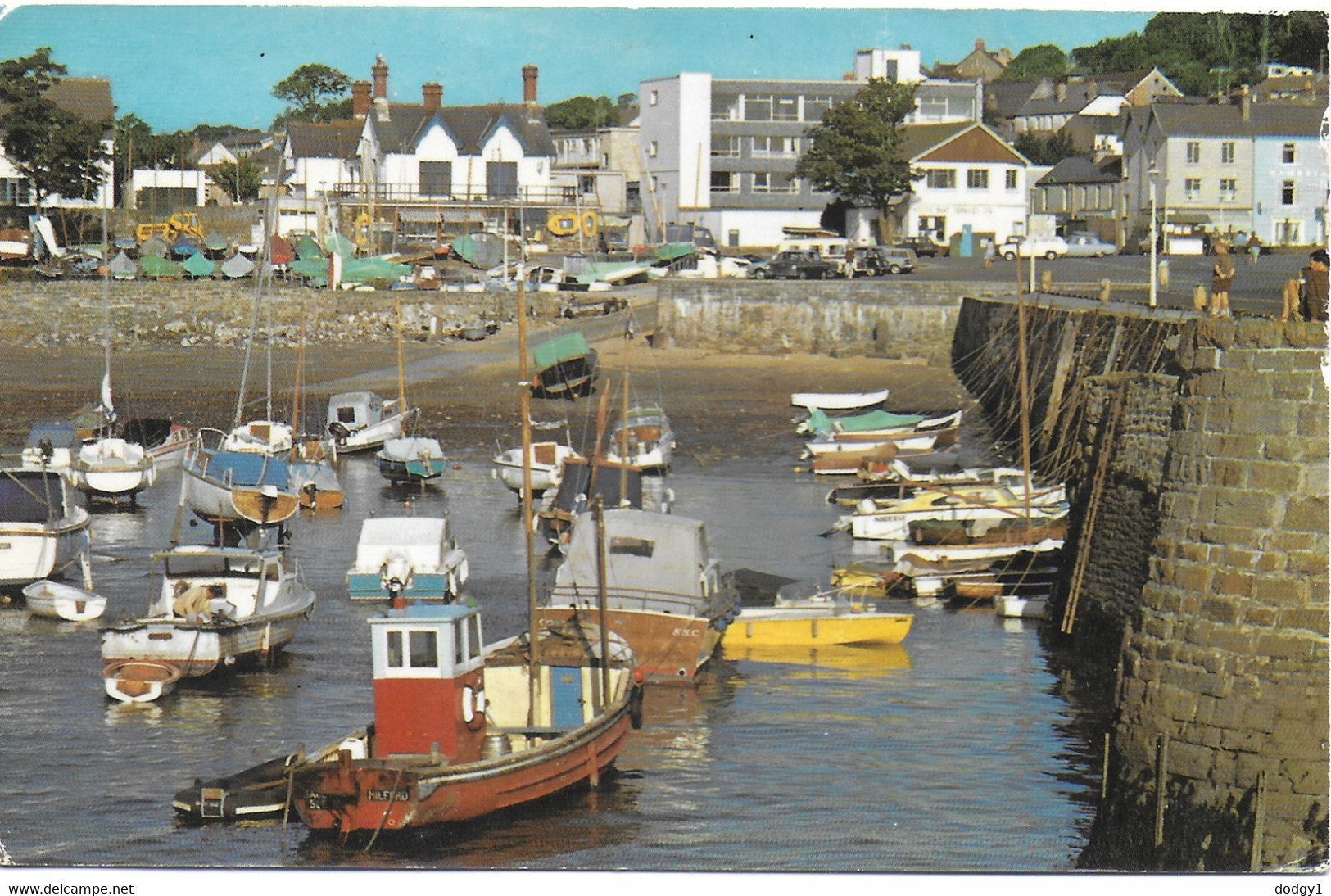 SAUNDERSFOOT HARBOUR, PEMBROKESHIRE, WALES. UNUSED POSTCARD Ty3 - Pembrokeshire