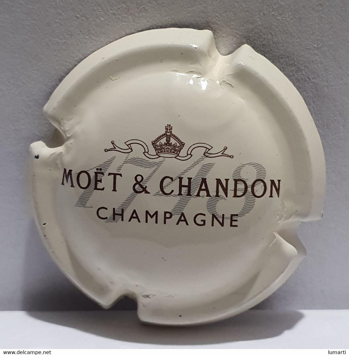 Capsule De Champagne - Moët Et Chandon - Crème - - Moet Et Chandon