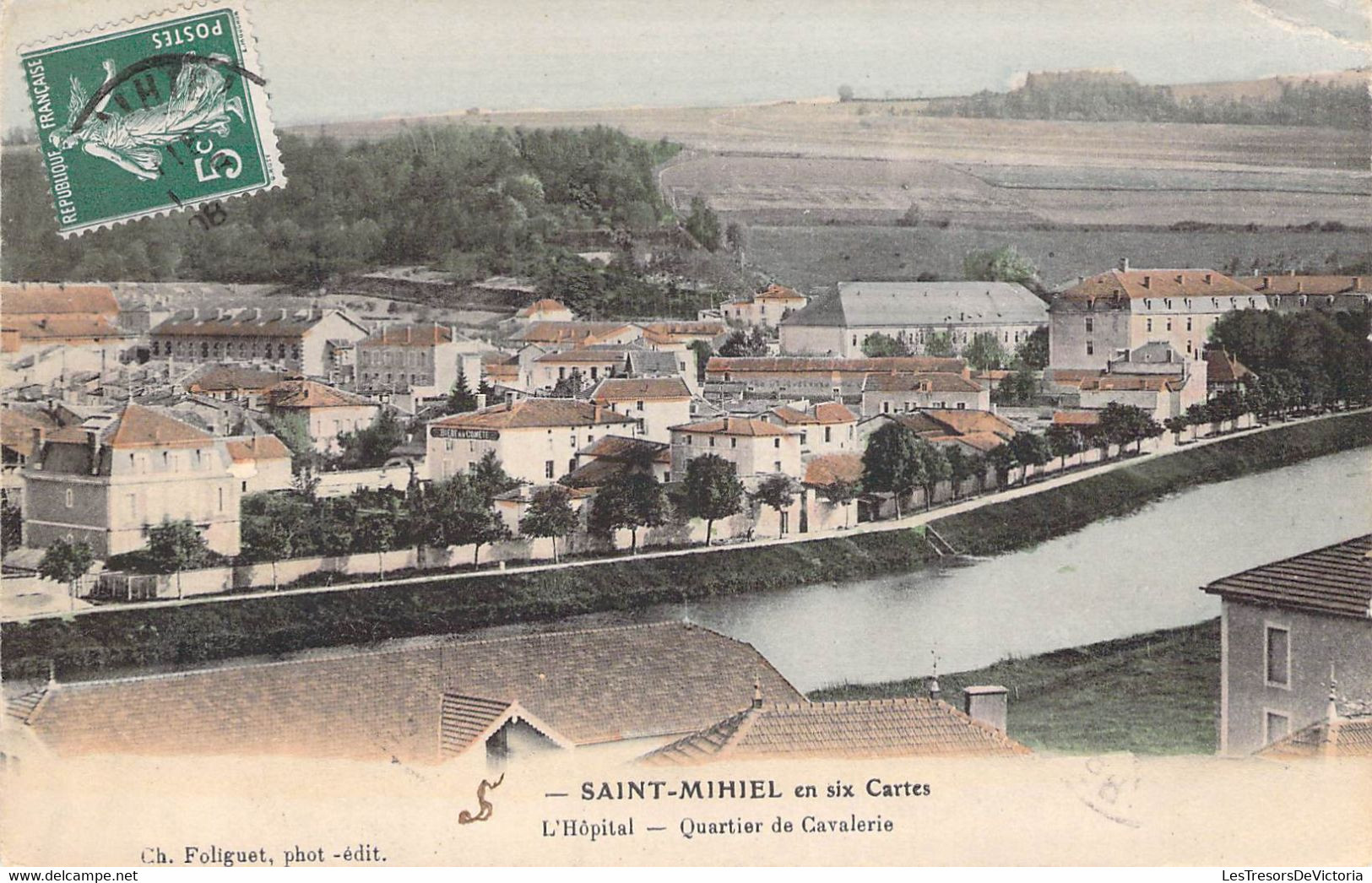 CPA France - Meuse - Saint Mihiel En Six Cartes - L'Hôpital - Quartier De Cavalerie - Ch. Foliguet Phot. Ed. - Colorisée - Saint Mihiel