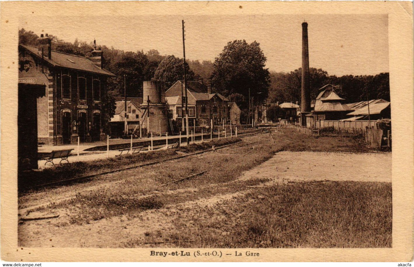 CPA BRAY-et-LU - La Gare (380345) - Bray-et-Lû