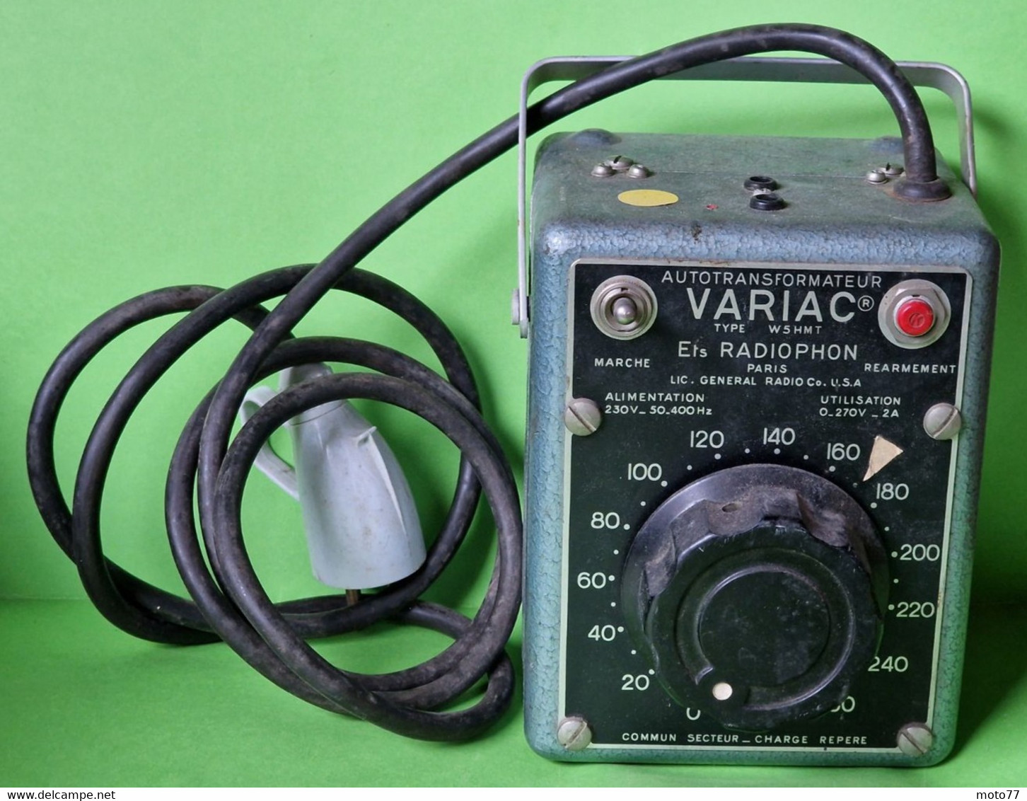 Ancien Appareil électrique VARIAC  Variateur De TENSION De 0 à 270 Volts 2 Ampères - Métal émaillé - Vers 1950 - Autres Appareils