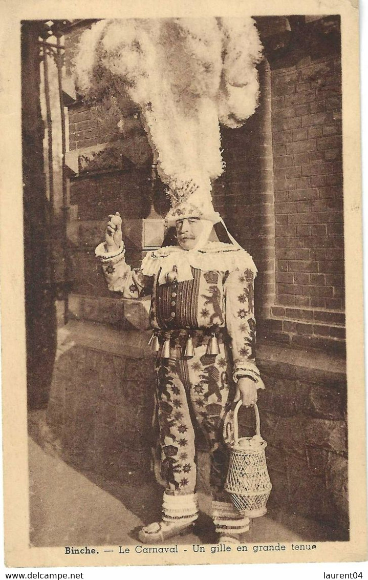 BINCHE.  LE CARNAVAL.  UN GILLE EN GRANDE TENUE. - Binche