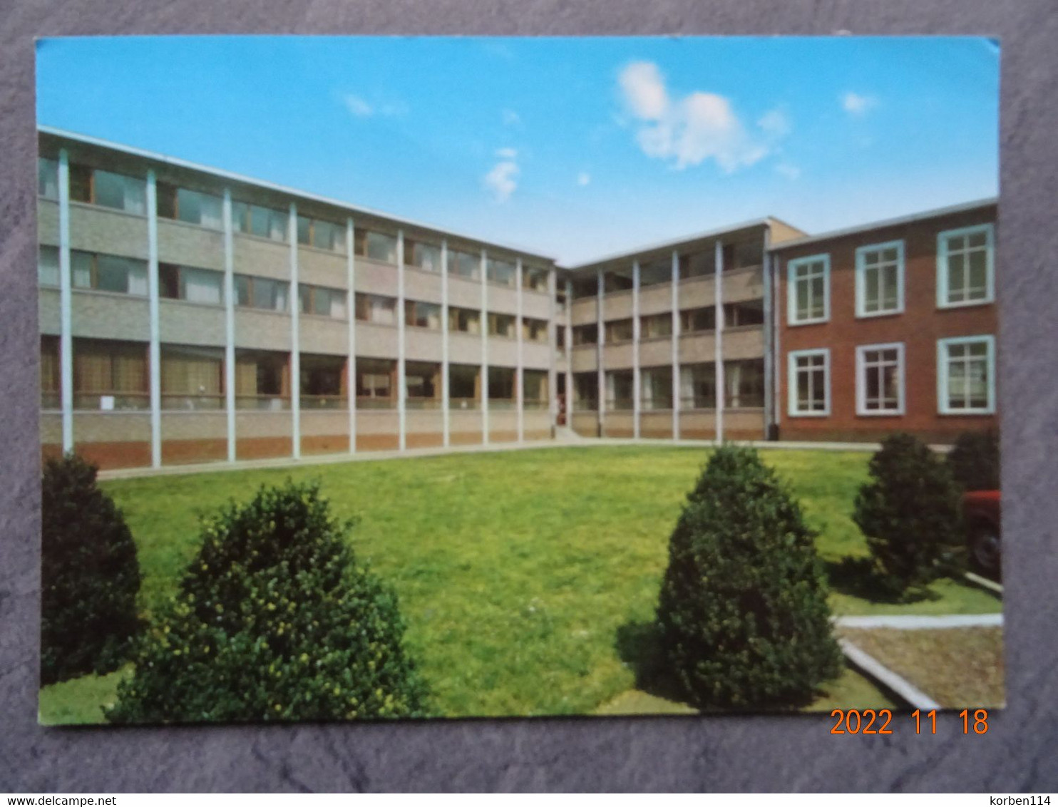 H. HART COLLEGE  STUDIEZAAL EN STUDIEKAMERS - Heusden-Zolder