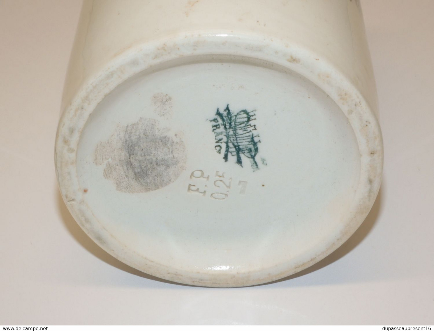 *ANCIEN POT A CONFITURE FELIX POTIN PARIS FAIENCE DE LUNEVILLE COLLECTION E