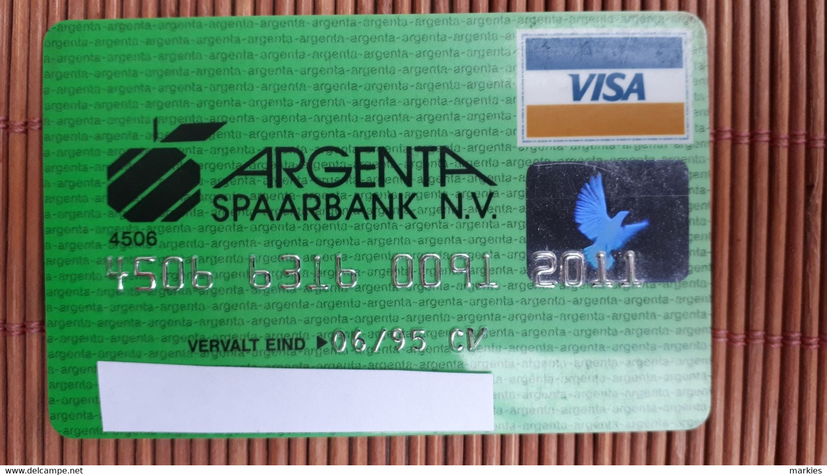 Visa Card 2 Scans Rare - Unknown Origin