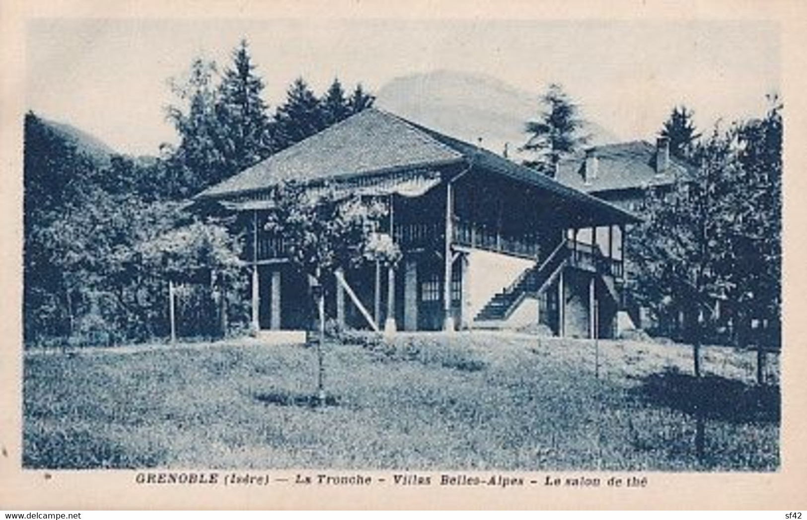 LA TRONCHE                        VILLA BELLES ALPES. LE  SALON DE THE - La Tronche