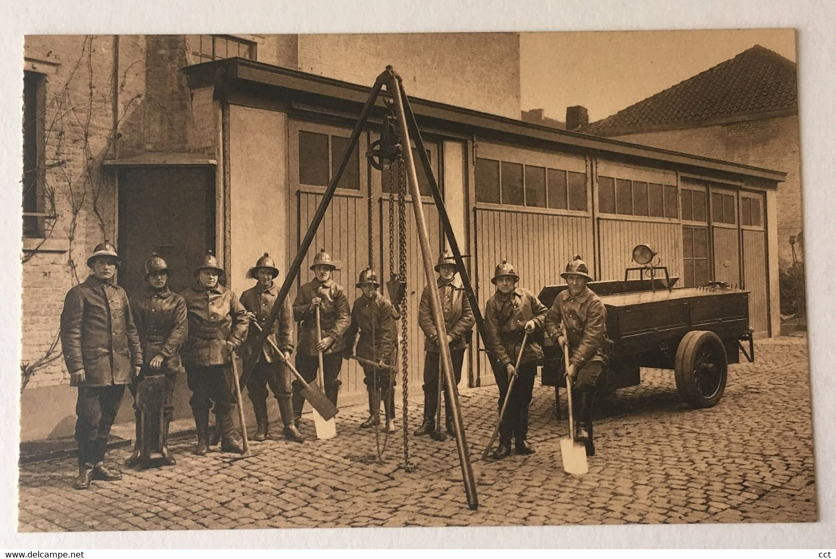 Molenbeek Bruxelles Sapeurs-Pompiers De Molenbeek  Remorque-transport De Matériel Pur Accidents  POMPIER BRANDWEER - Brandweer