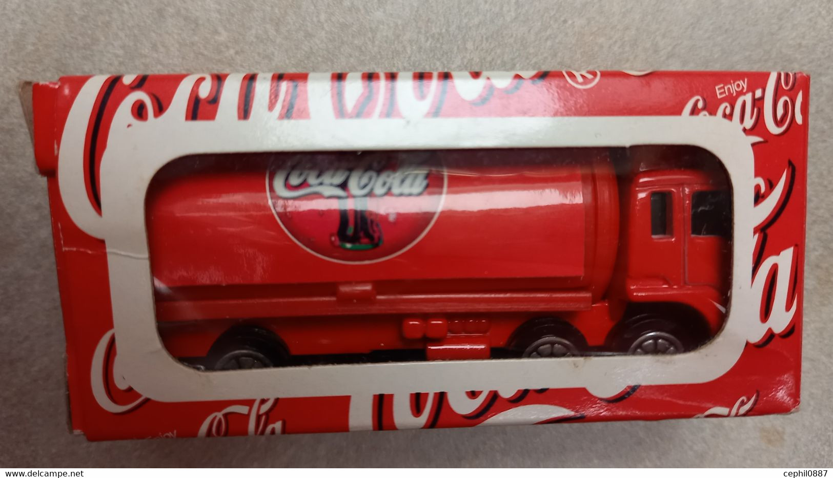 Coca Cola Camion Miniature Aux Couleurs Du Soda Dans La Boîte D'origine "Enjoy Coca-Cola" - Speelgoed