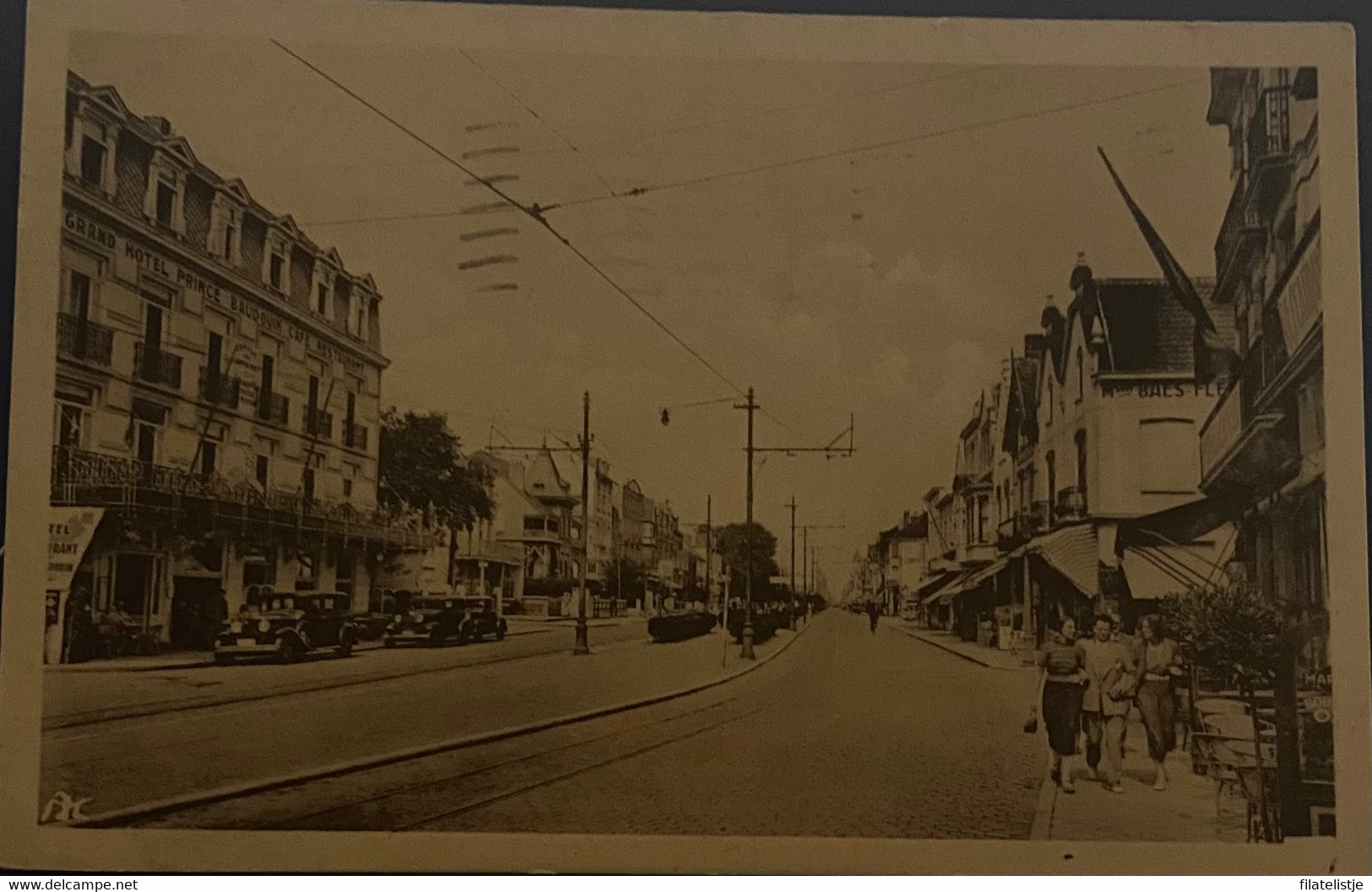 Knokke Lippenslaan ( Old Timers ) 1937 - Knokke