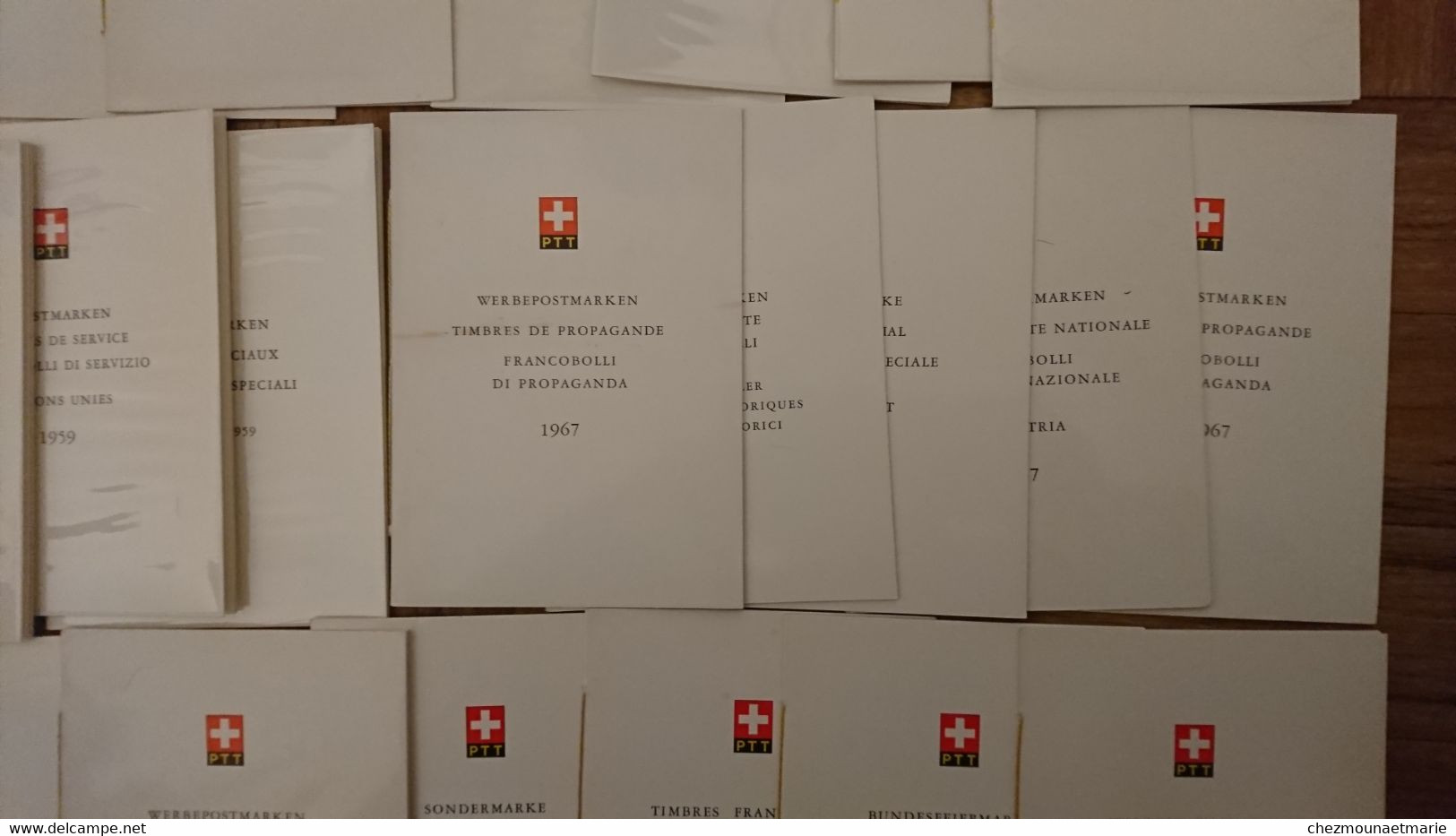 LOT DE 44 CARNETS SUISSE PTT ANNEES 1959 A 1967 PLASTIFIES OU NON - Cuadernillos