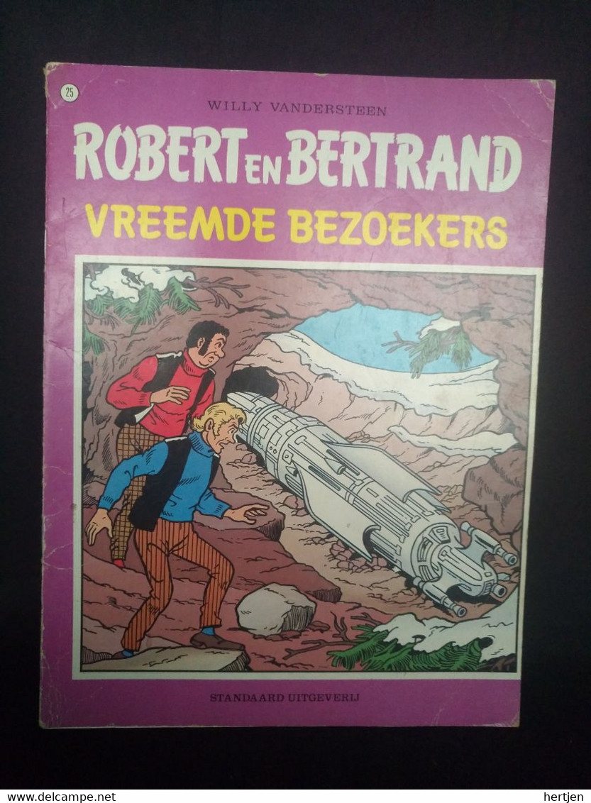 Robert & Bertrand 25 Vreemde Bezoekers - Willy Vandersteen - Robert En Bertrand