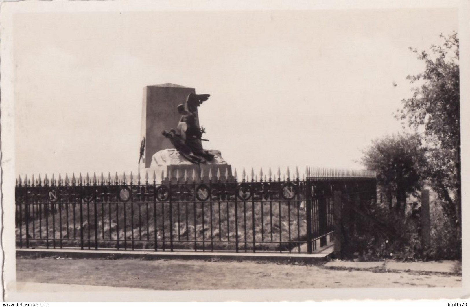 Waterloo - Monument Francais - Formato Piccolo Non Viaggiata – FE170 - Waterloo