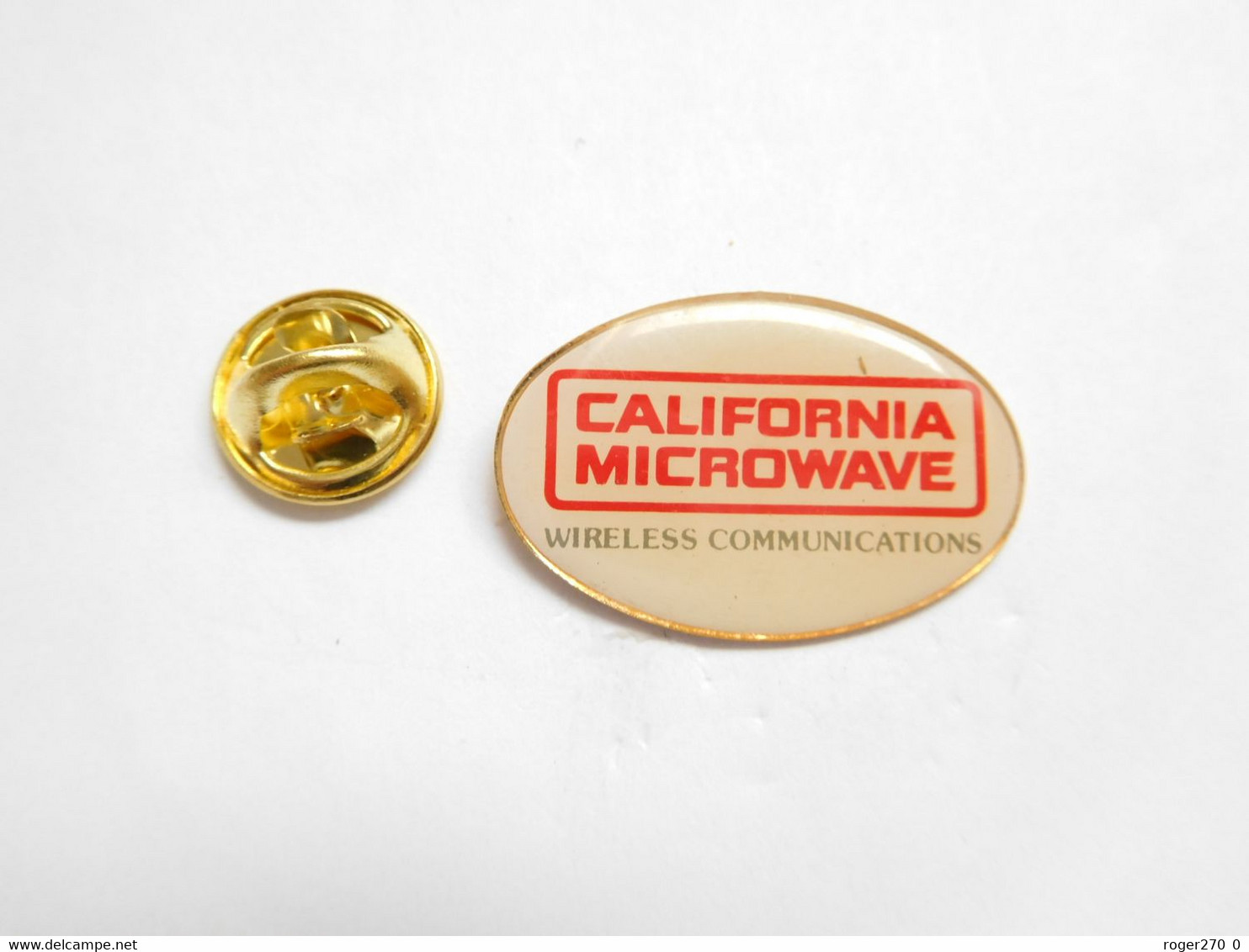 Beau Pin's  , Informatique , California Microwave , Wireless Communications - Informatique