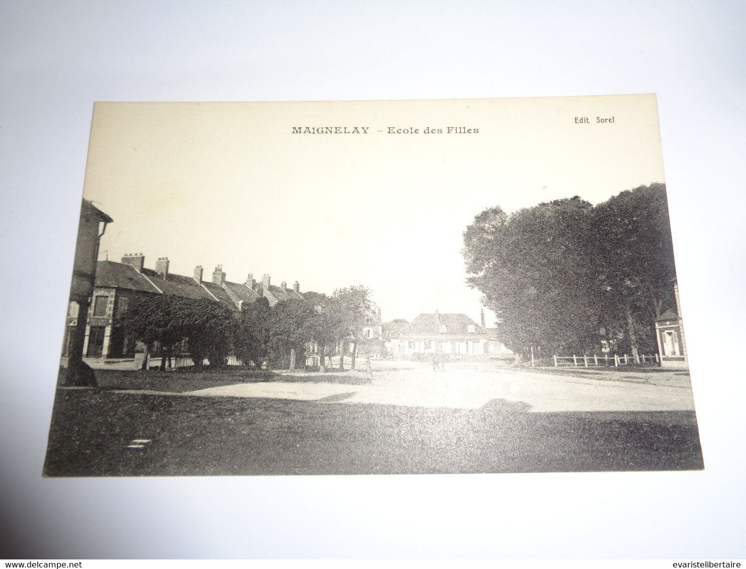 Maignelay :école Des Filles - Maignelay Montigny