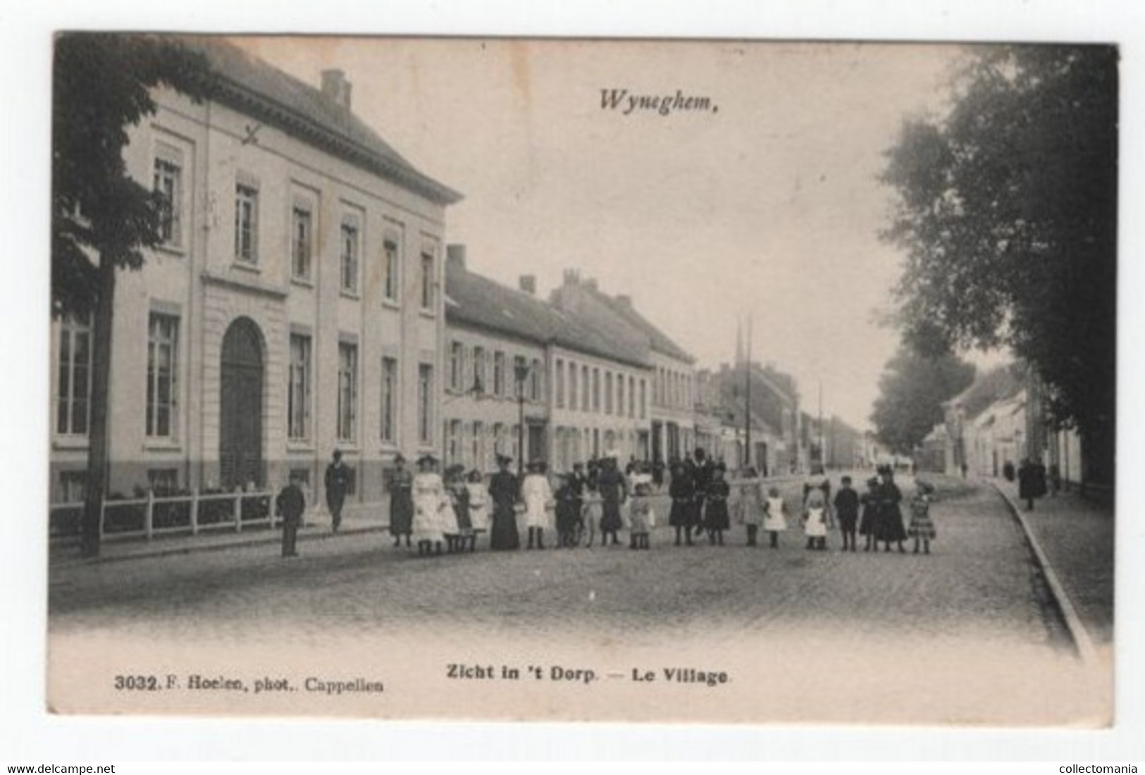 1 Oude Postkaart Wijnegem  Zicht In Het Dorp  Edit. Hoelen - Wijnegem