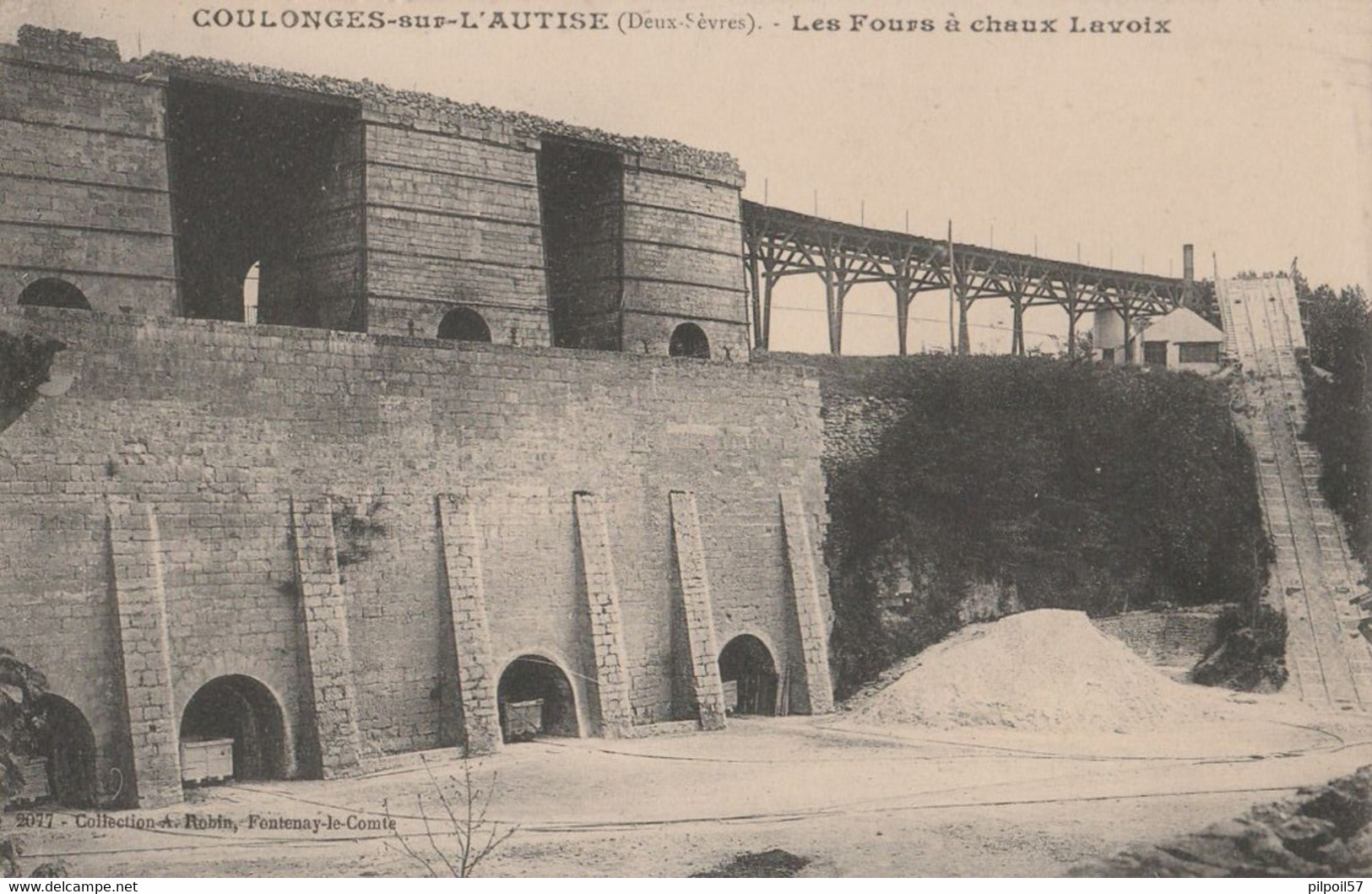 79 - COULONGES SUR L'AUTISE - Les Fours à Chaux Lavoix - Coulonges-sur-l'Autize