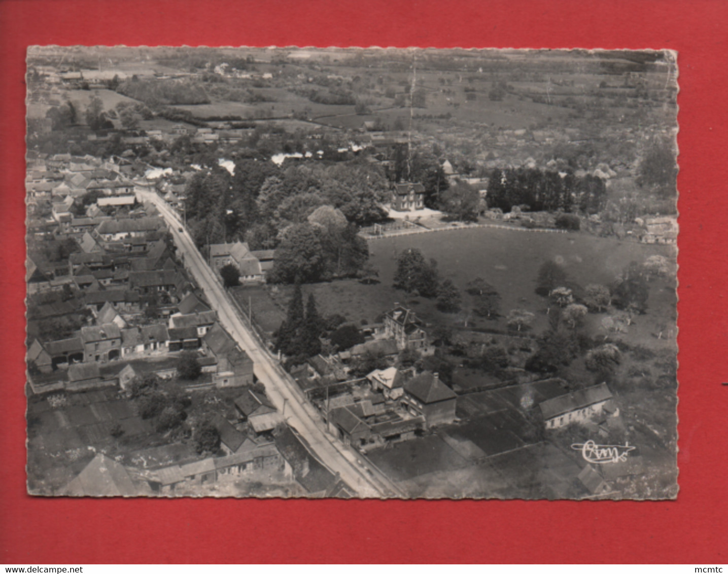 CPSM Grand Format (abîmée ) -  Auneuil  -(Oise) - Route De Noailles - Auneuil