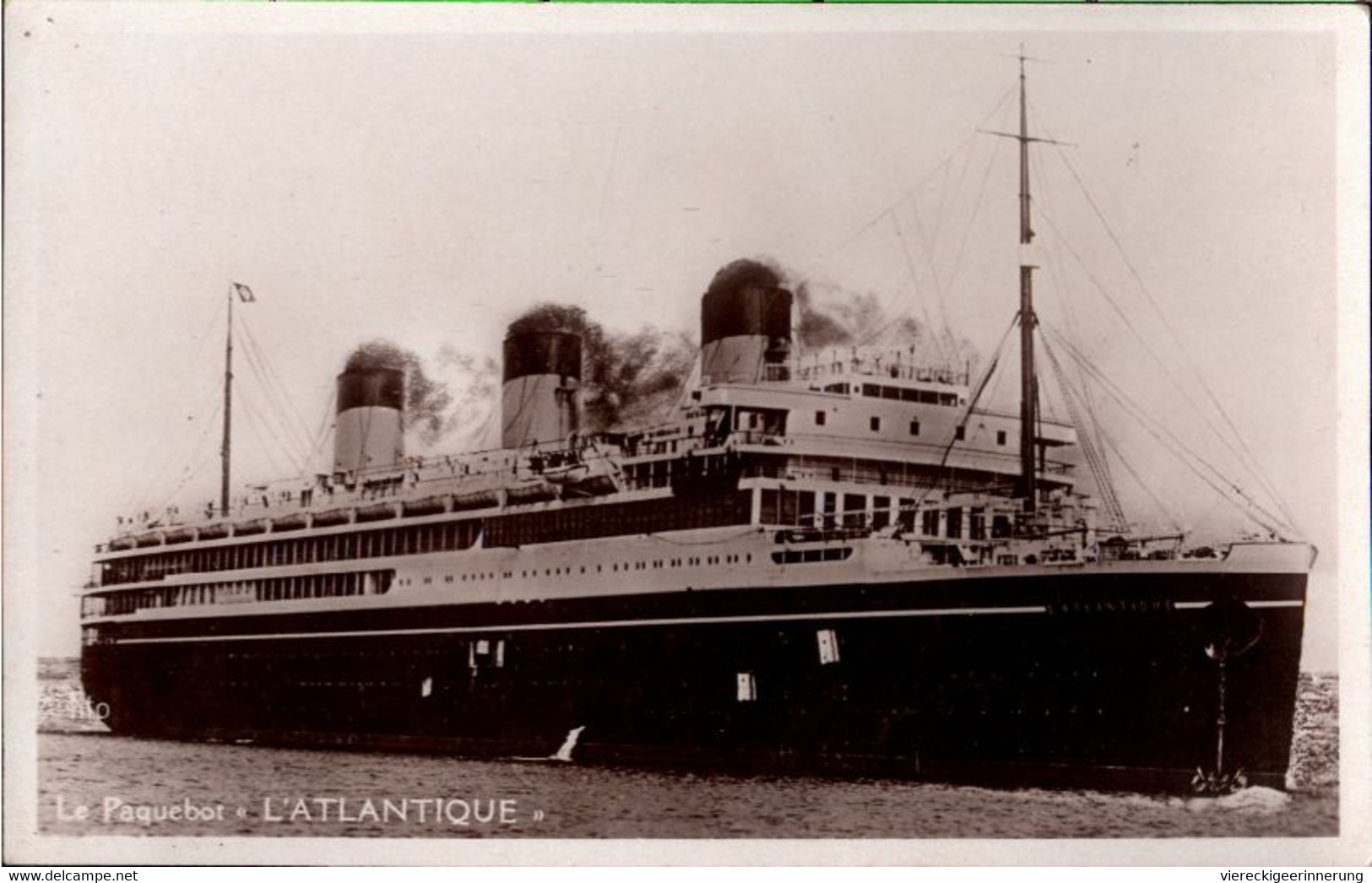 ! Old Postcard, Dampfer, Le Paquebot L' Atlantique - Paquebots