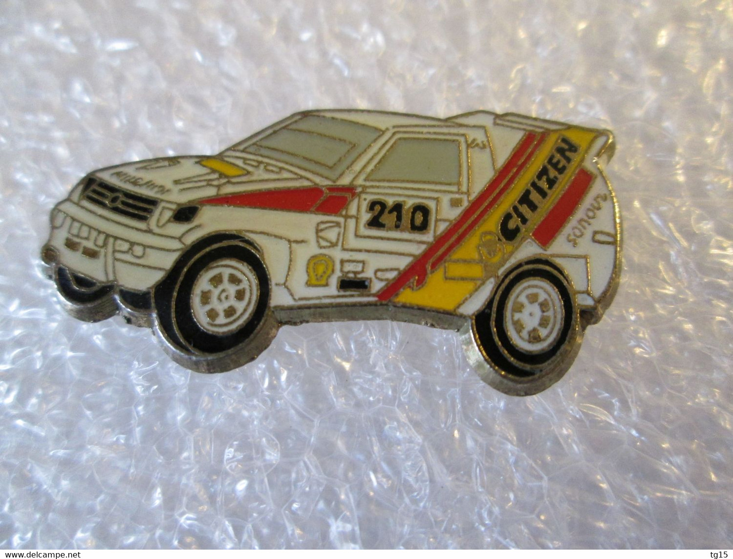 PIN'S    MITSUBISHI   PAJERO  SPORT RALLYE PARIS DAKAR  CITIZEN - Mitsubishi