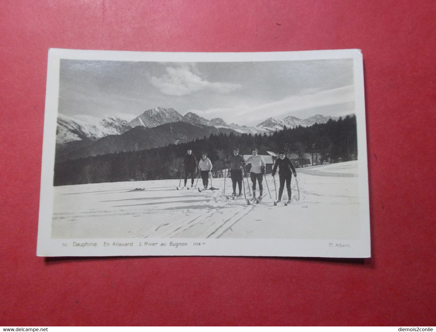 Carte Postale - DAUPHINE (38) - En Allevard - L'hiver Au Bugnon - Skieurs (4235) - Saint-Chef