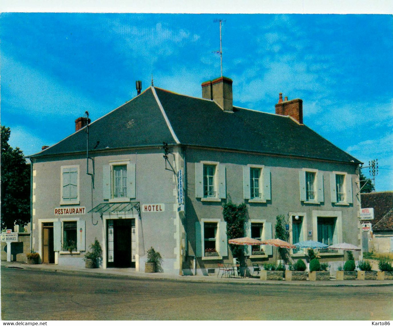 Sancergues * Façade De L'hôtel Restaurant De L'espérance - Sancergues