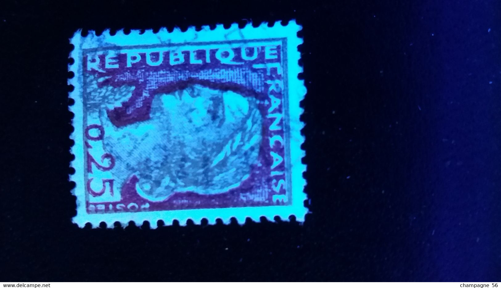 1960 N° 1263  OBLITERE CADRE GRIS  DEPLACER ( SCANNE 3 PAS A VENDRE - Used Stamps