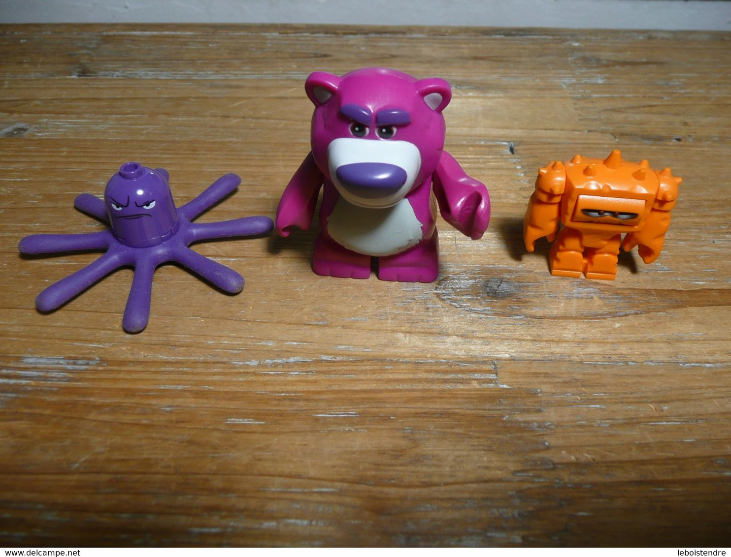 LOT 3 FIGURINE  LEGO TOY STORY 3 DE 7789 PIEUVRE OCTOPUS LOTSO BEAR OURS CHUNK ROTATION VISAGE - Figurine