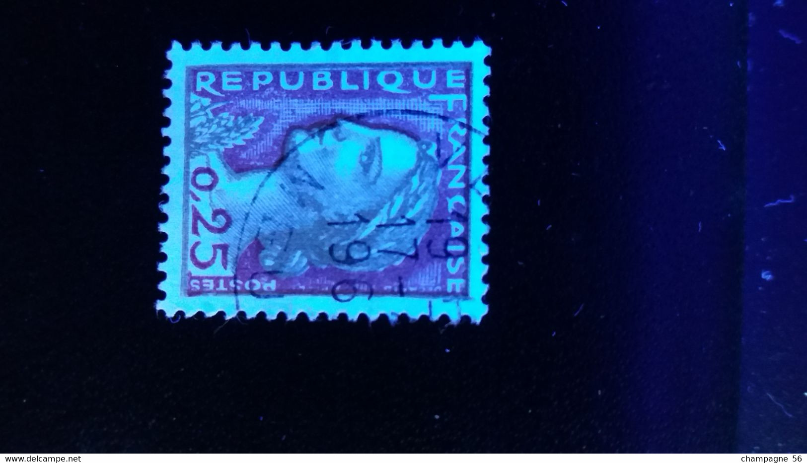 1960 N° 1263  OBLITERE  CADRE GRIS DEPLACER POSTES P ET O POINT BLANC   ( SCANNE 3 PAS A VENDRE - Used Stamps