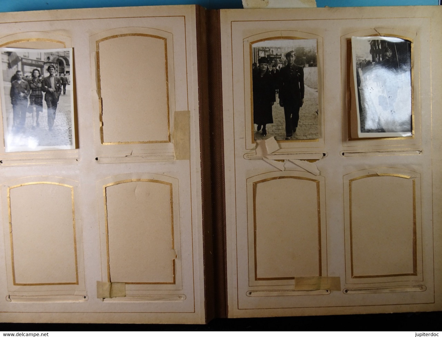 Album de 117 photo +16 en vrac dont un cadre sous verre Album de famille de Léopold Noiset batelier à Châtelet