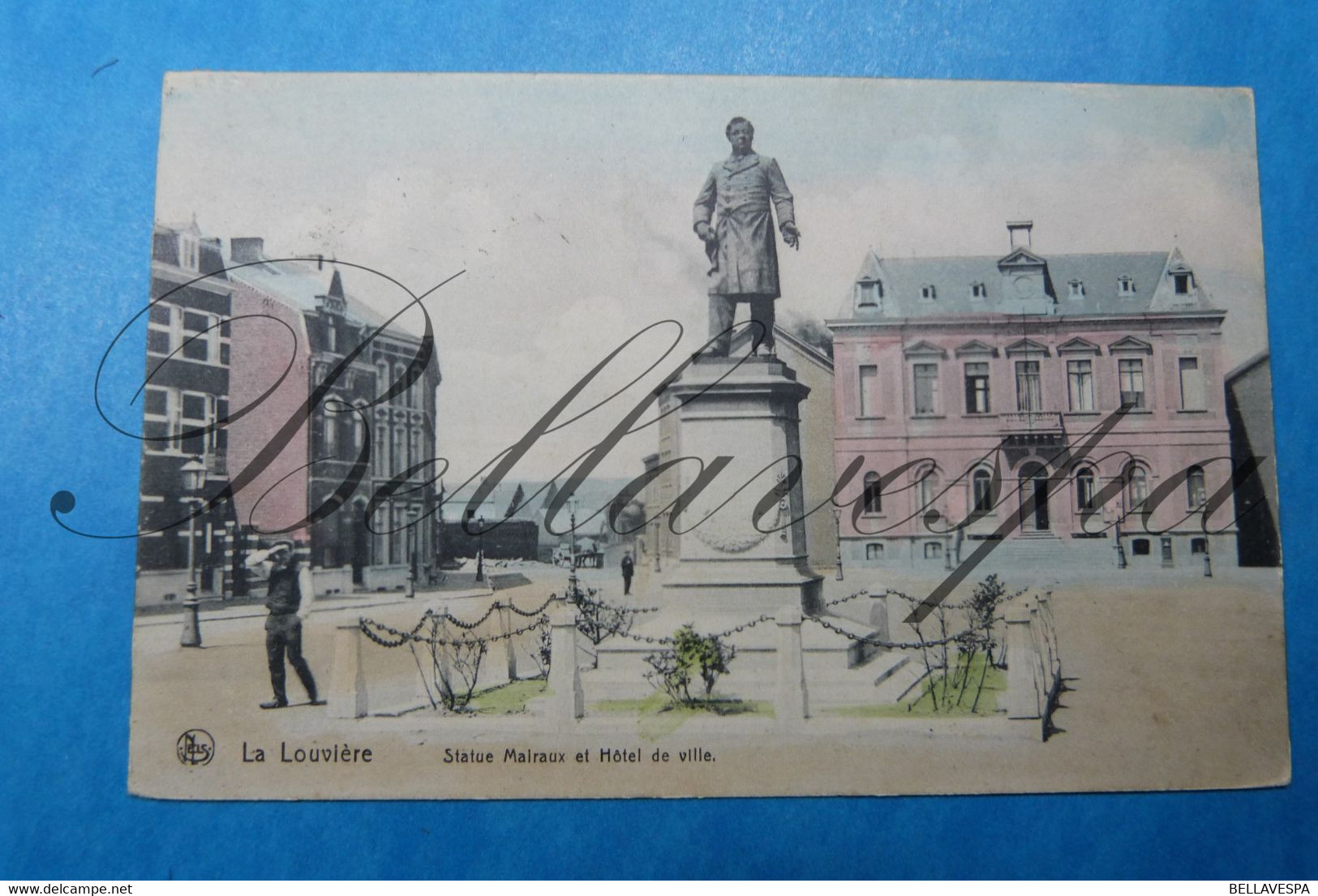 La Louviere Statue Malraux Et Hotel De Ville  1910 - La Louviere