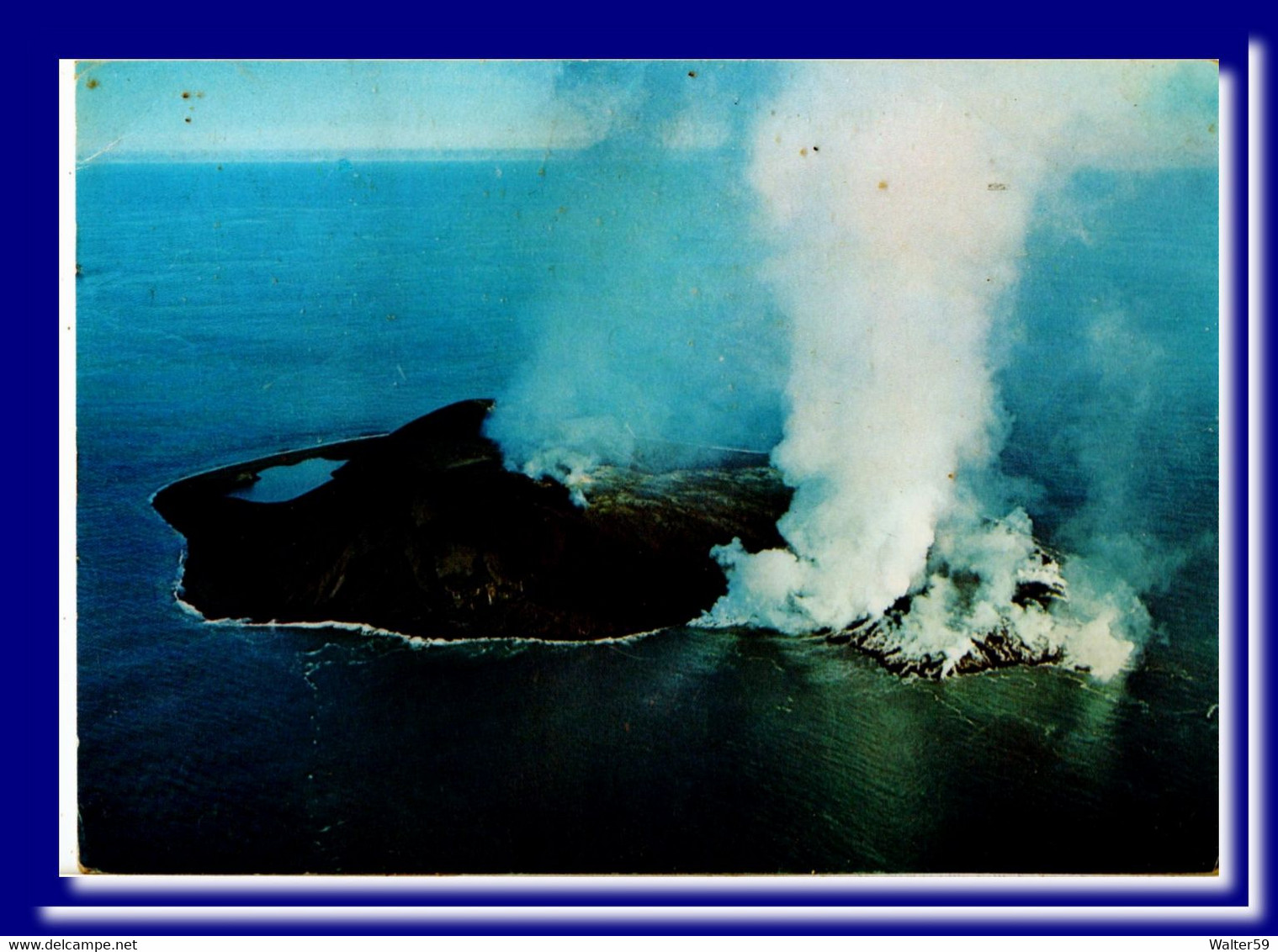 1965 Iceland Postcard Surtsey Vulcan In Eruption Posted Reykjavik To Scotland 2scans - Briefe U. Dokumente