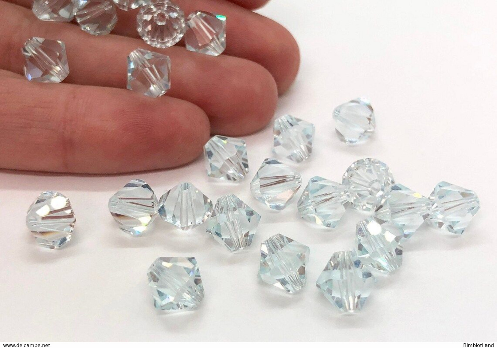 Lot 8 Perles Cristal Autrichien Swarovski Toupie Bicone Bleu Ciel Diamètre 8 Mm Perle - Perlas