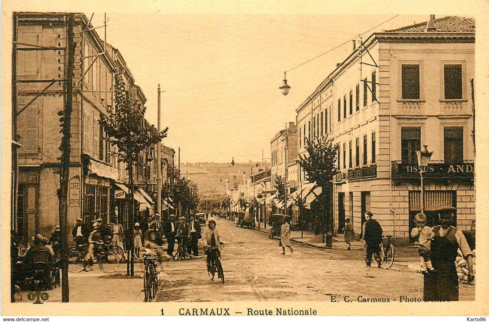 Carmaux * La Route Nationale * Commerce Magasin - Carmaux