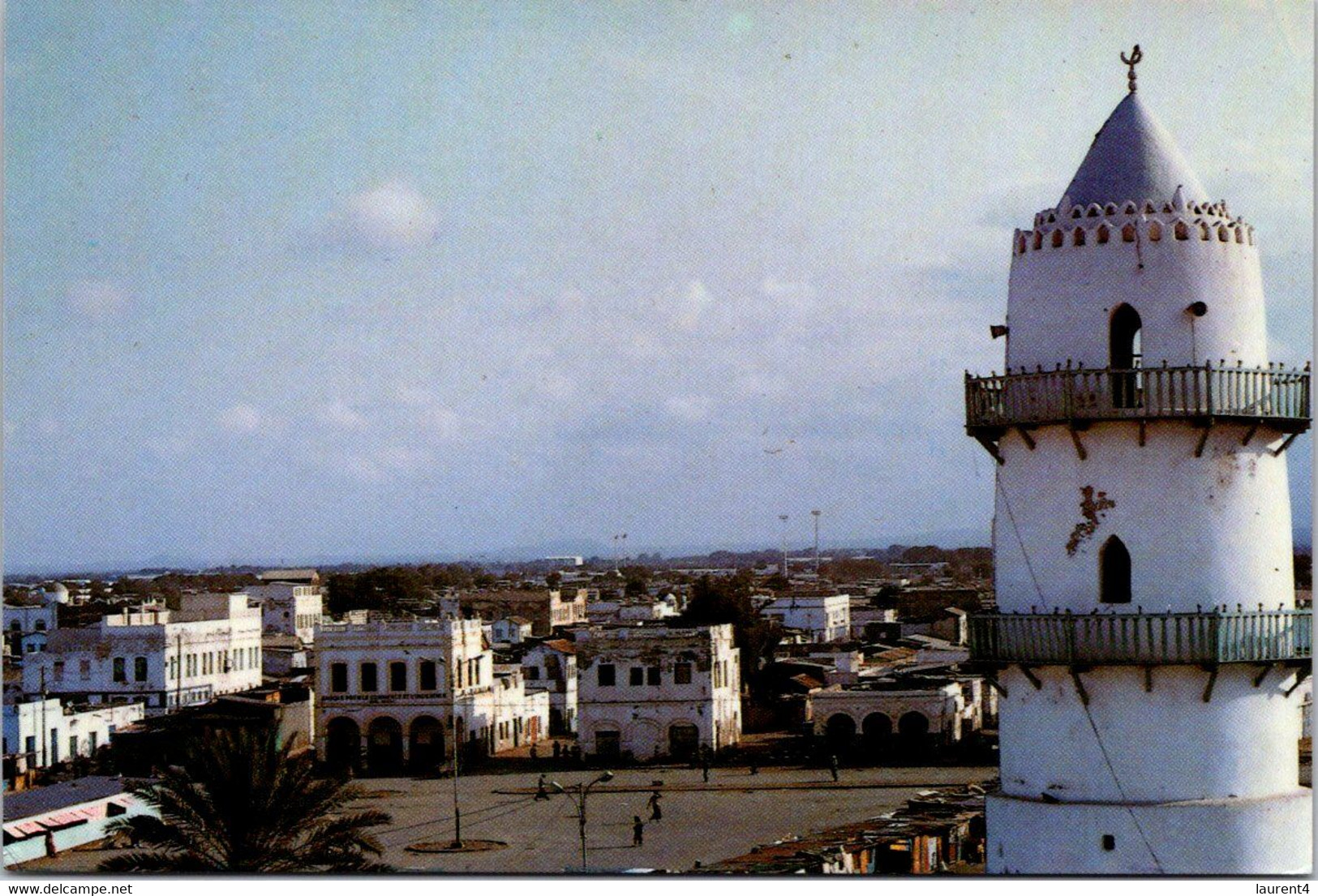 (2 M 46) Djibouti (posted) Place Mahmoud Harbi Et Mosquée - Djibouti