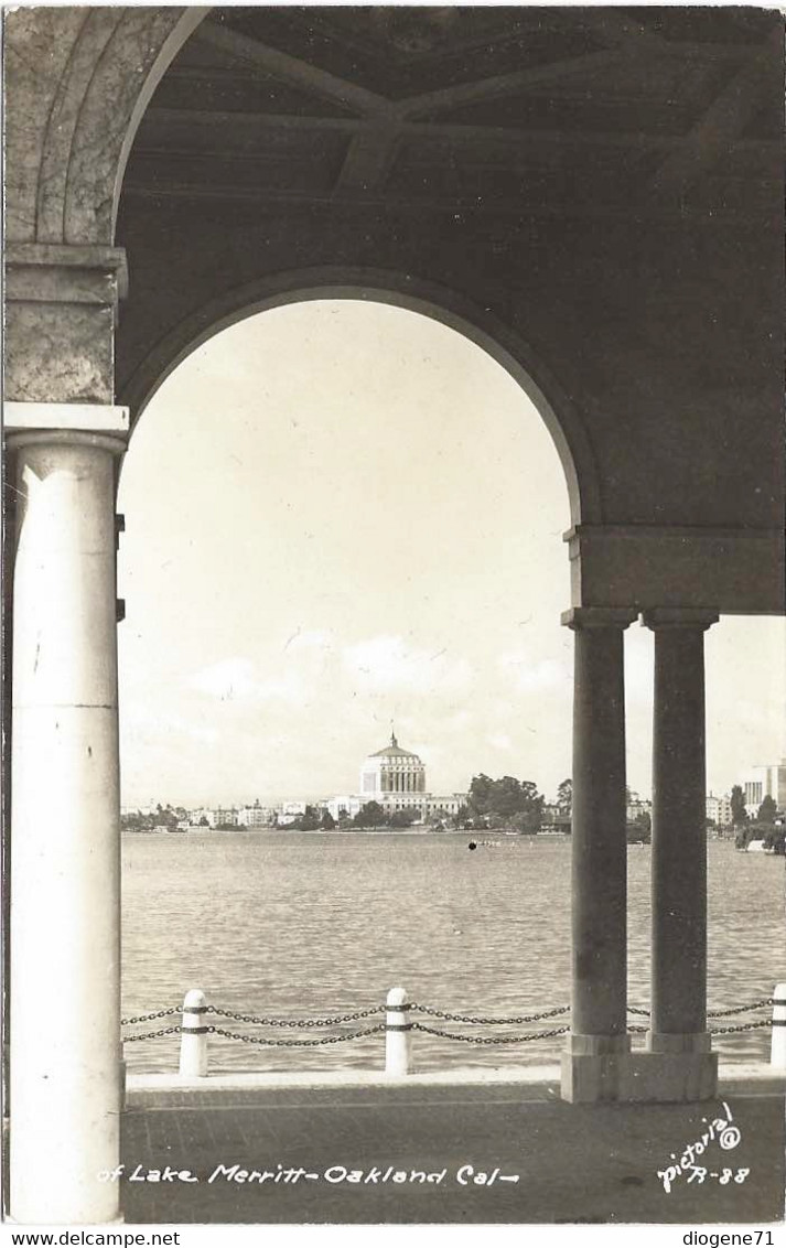 Lake Merritt Oakland California - Oakland