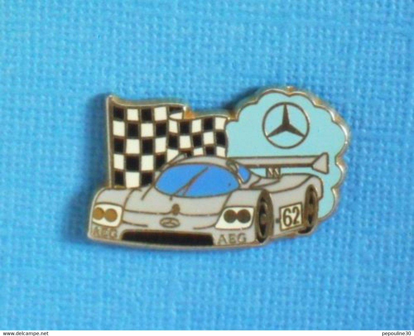 1 PIN'S // ** SAUBER MERCEDES C9 / 1989 / AEG / N° 62 ** . (Arthus Bertrand Paris) - Mercedes