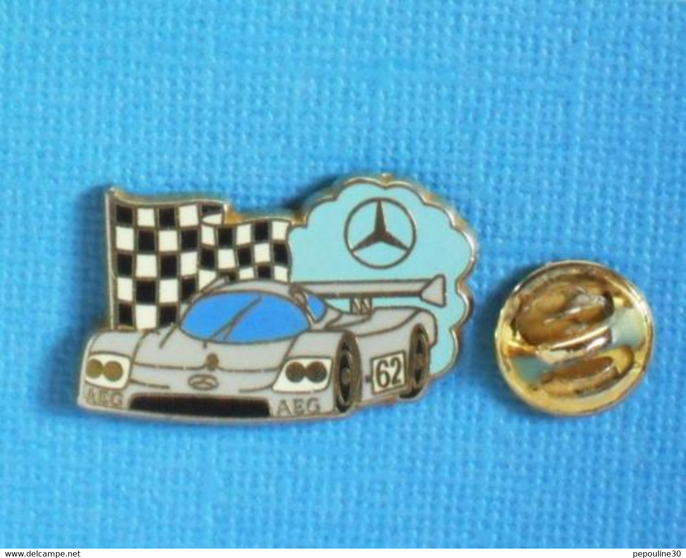 1 PIN'S // ** SAUBER MERCEDES C9 / 1989 / AEG / N° 62 ** . (Arthus Bertrand Paris) - Mercedes