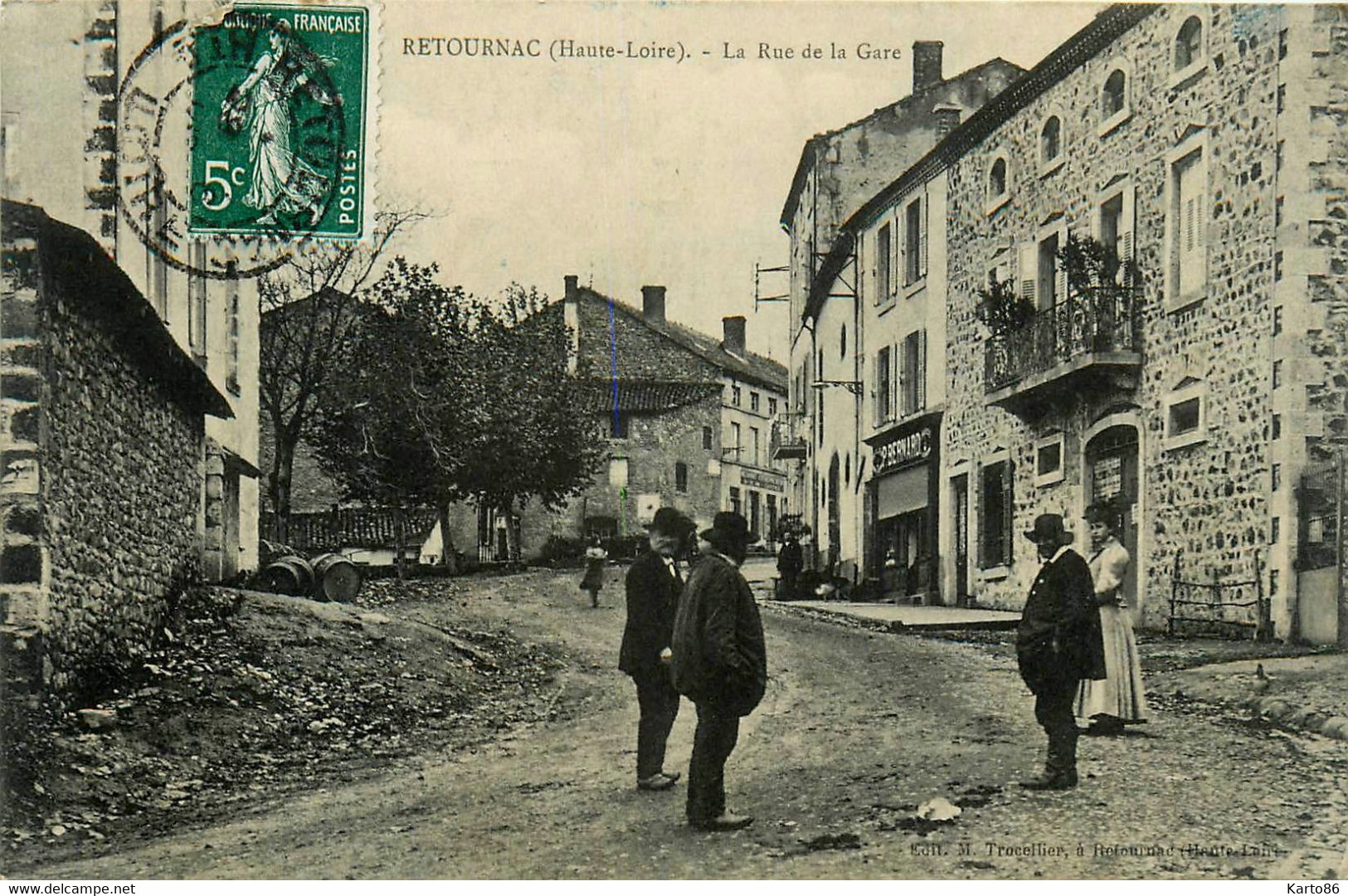 Retournac * La Rue De La Gare * Villageois - Retournac