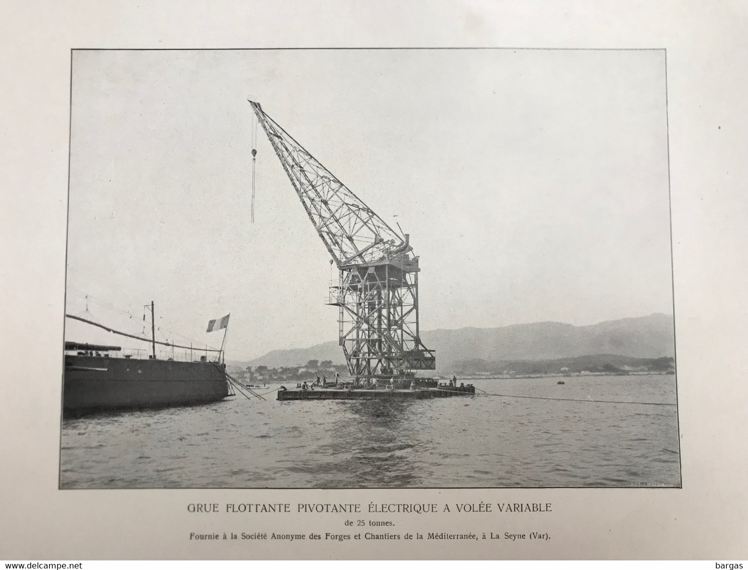 Planche Usine Industrie Grue Port Bateau Forges Et Chantiers De La Méditerranée à La Seyne Var - Tools