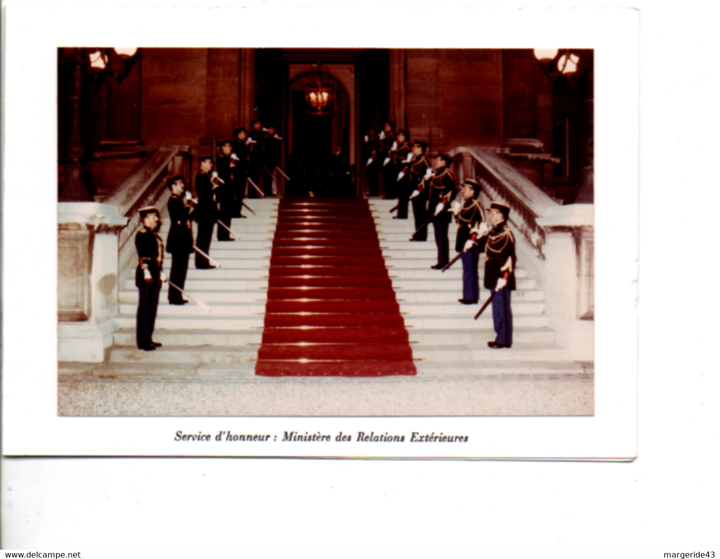 ENCART PHOTO 2 ème REGIMENT DE LA GARDE REPUBLICAINE - SERVICE D'HONNEUR AU MINISTERE DES RELATIONS EXTERIEURES - Uniformes