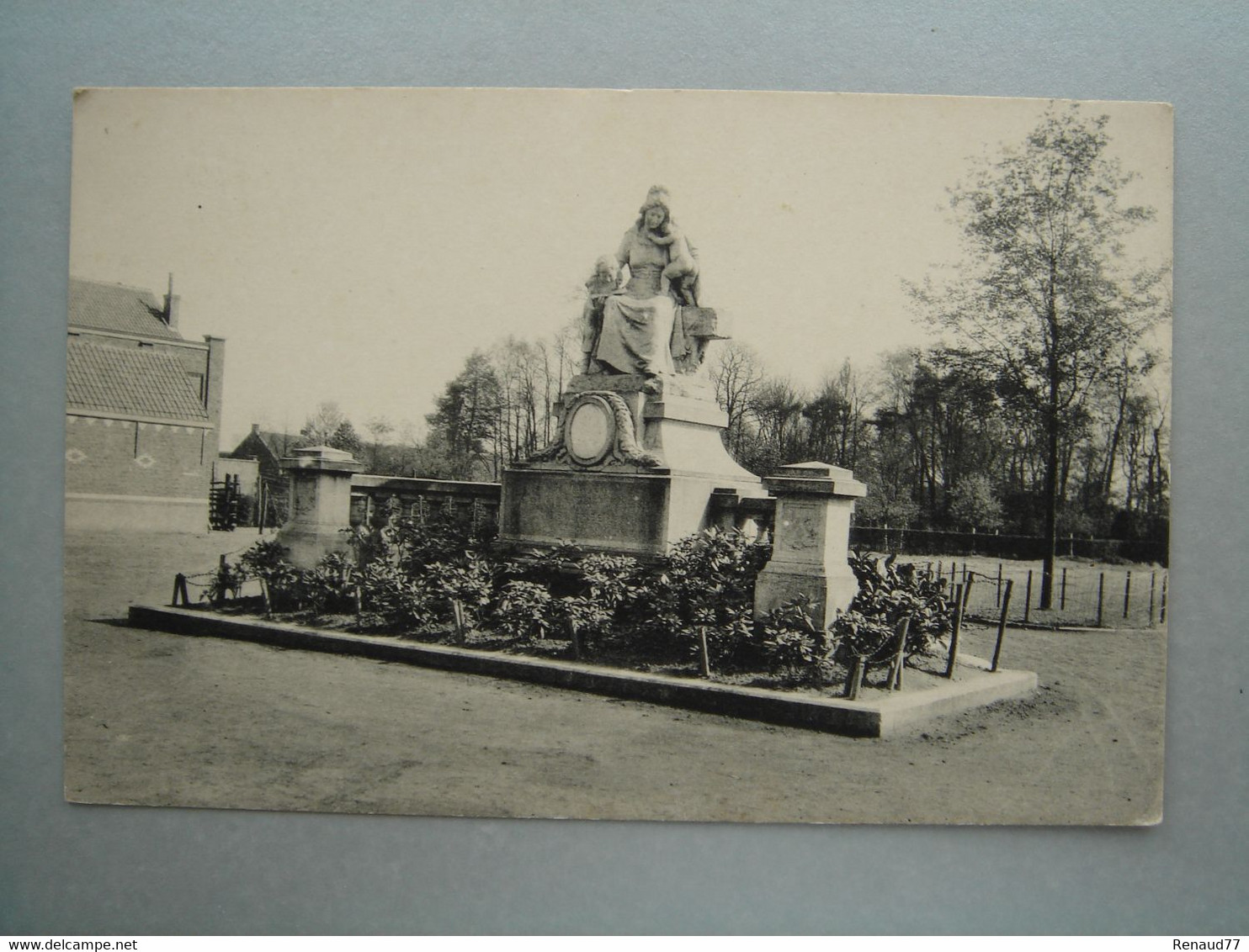 Moerbeke (Waes) Standbeeld Van M. H. De Kerchove D'Exaerde-Lippens - Moerbeke-Waas