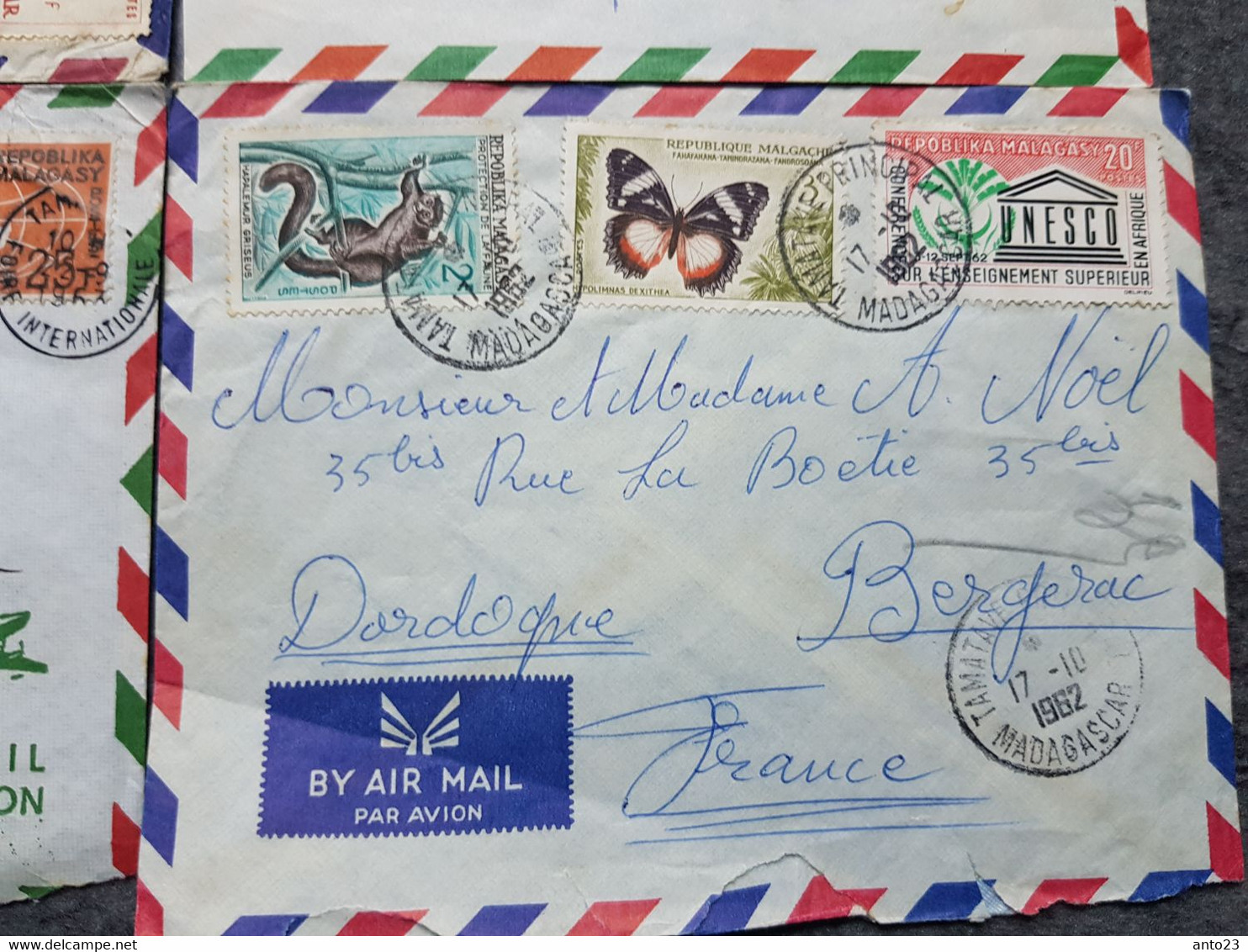 Lot De 4 Lettres Par Avion De Tamatave Madagascar Pour La France /flamme Foire International 1963 - Cartas & Documentos