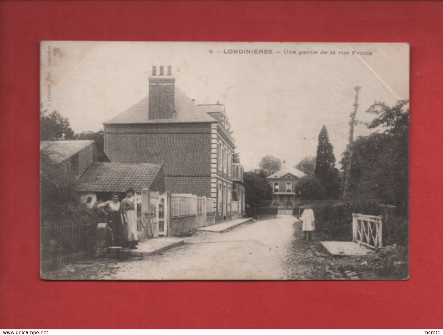 CPA   -   Londinières  - Une Partie De La Rue Froide - Londinières