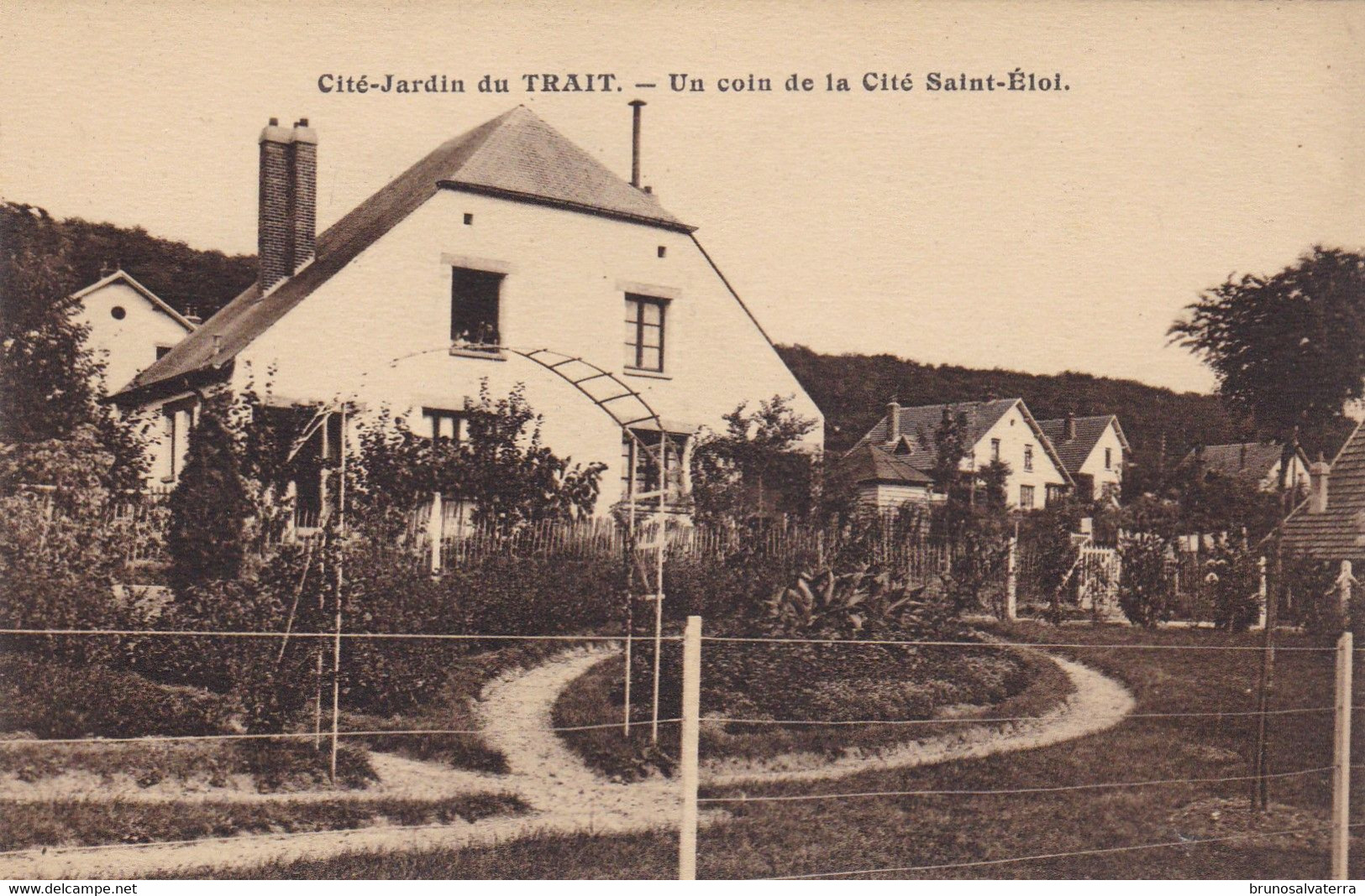 LE TRAIT - Cité-Jardin - Un Coin De La Cité Saint-Eloi - Très Bon état - Le Trait