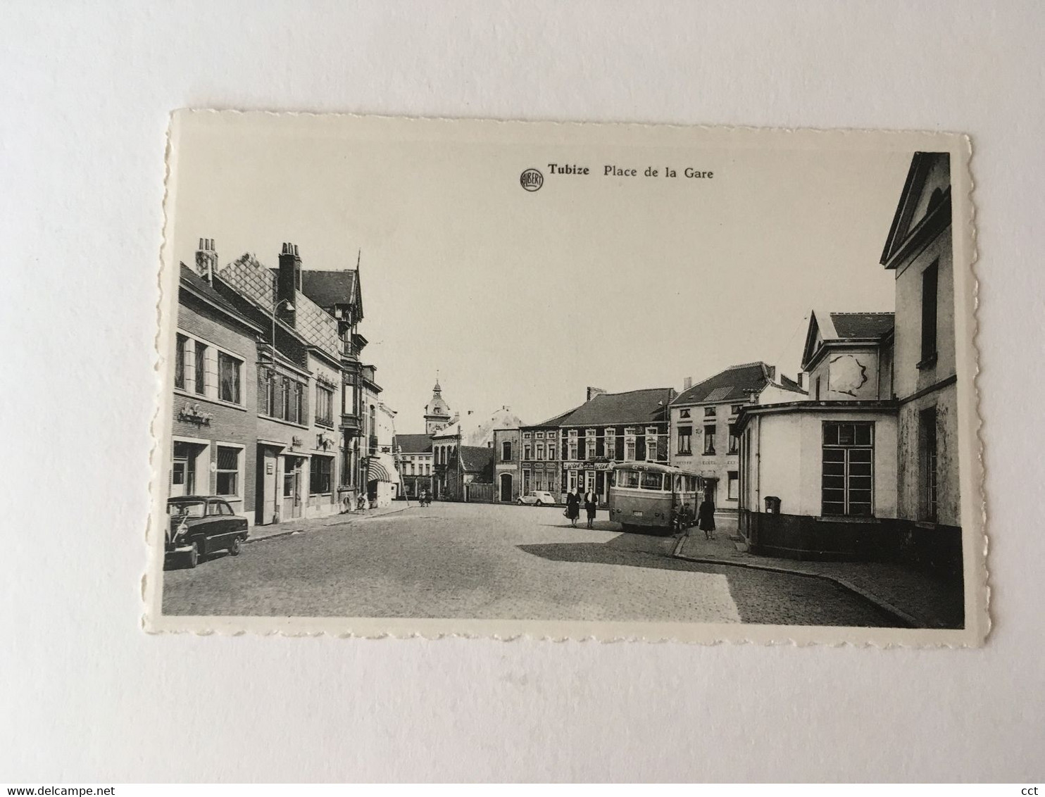 Tubize  Tubeke   Place De La Gare   AUTOBUS  BUS - Tubeke