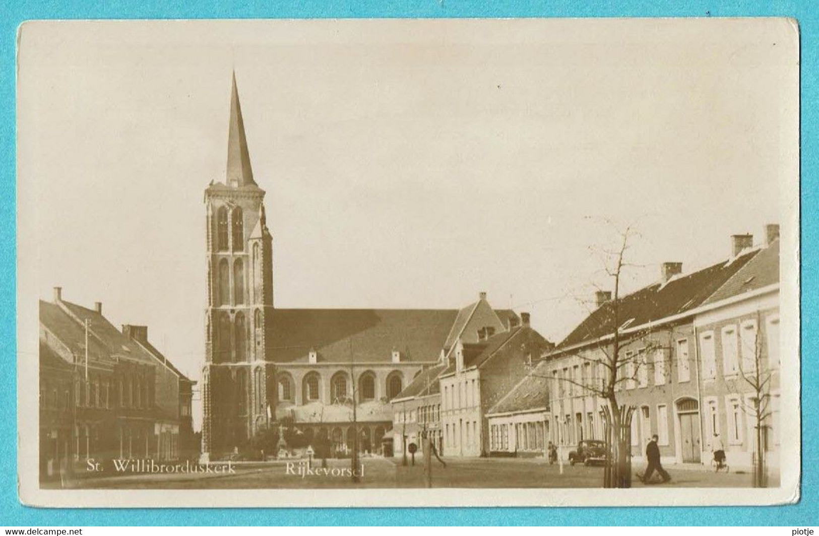 * Rijkevorsel - Ryckevorsel (Antwerpen) * (Uitgave Milac - Vriend Soldaat) Sint Willibrordus Kerk, église, Carte Photo - Rijkevorsel