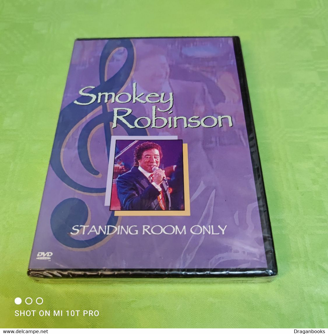 Smokey Robinson - Standing Room Only - Concert En Muziek