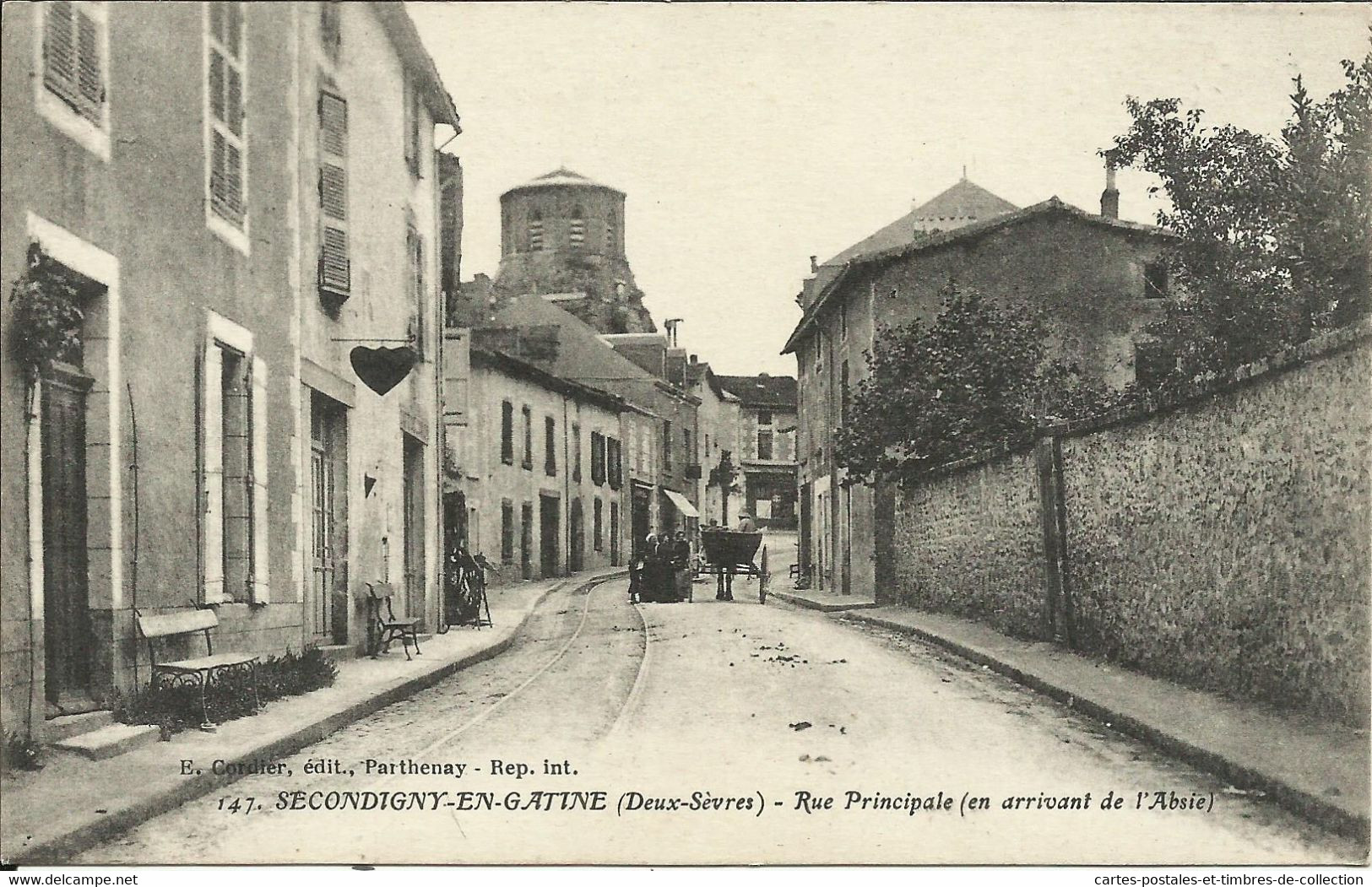 SECONDIGNY EN GATINE ( Deux-Sèvres ), Rue Principale ( En Arrivant De L'Absie ) , µ - Secondigny